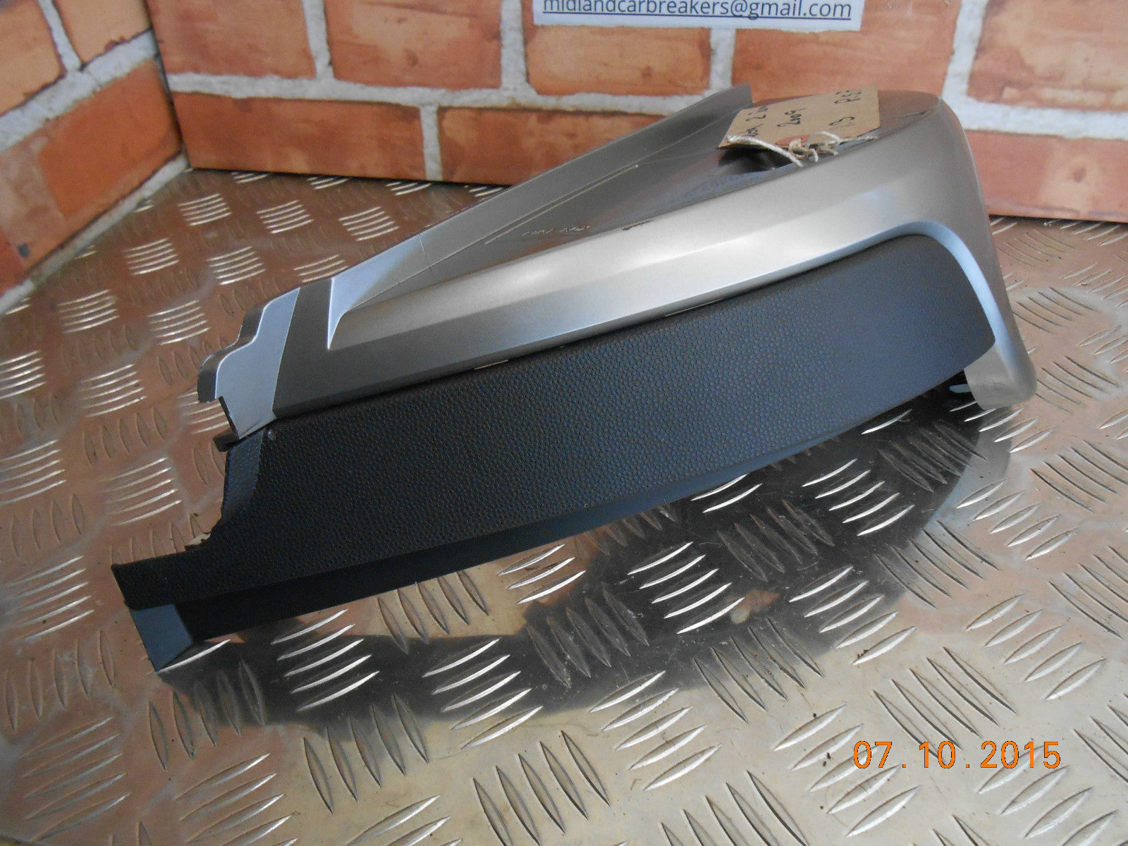 MAZDA 2 DE 2009 3DR NSF PASSENGER FRONT DASH AIR VENT PLASTIC TRIM D65164281
