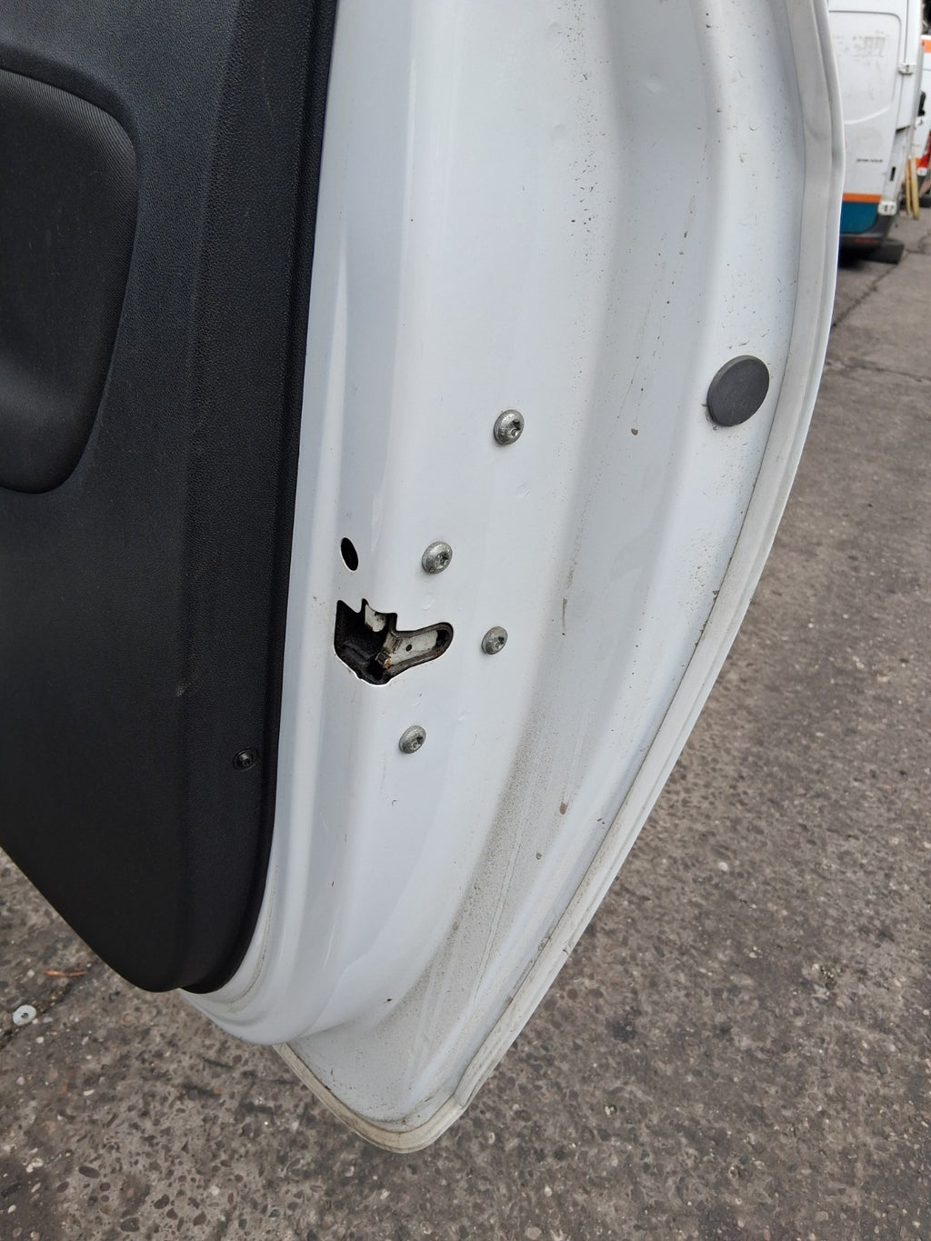 2019 VAUXHALL CORSA E 3 DOOR OS DRIVER SIDE RIGHT DOOR LOCK MECHANISM