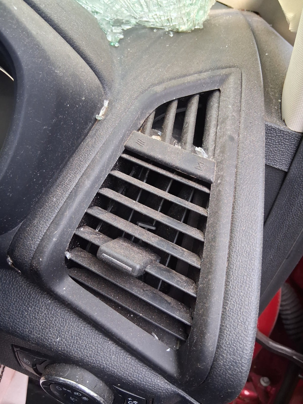 2021 FORD ECOSPORT MK2 OSF DRIVER SIDE FRONT RIGHT AIR VENT
