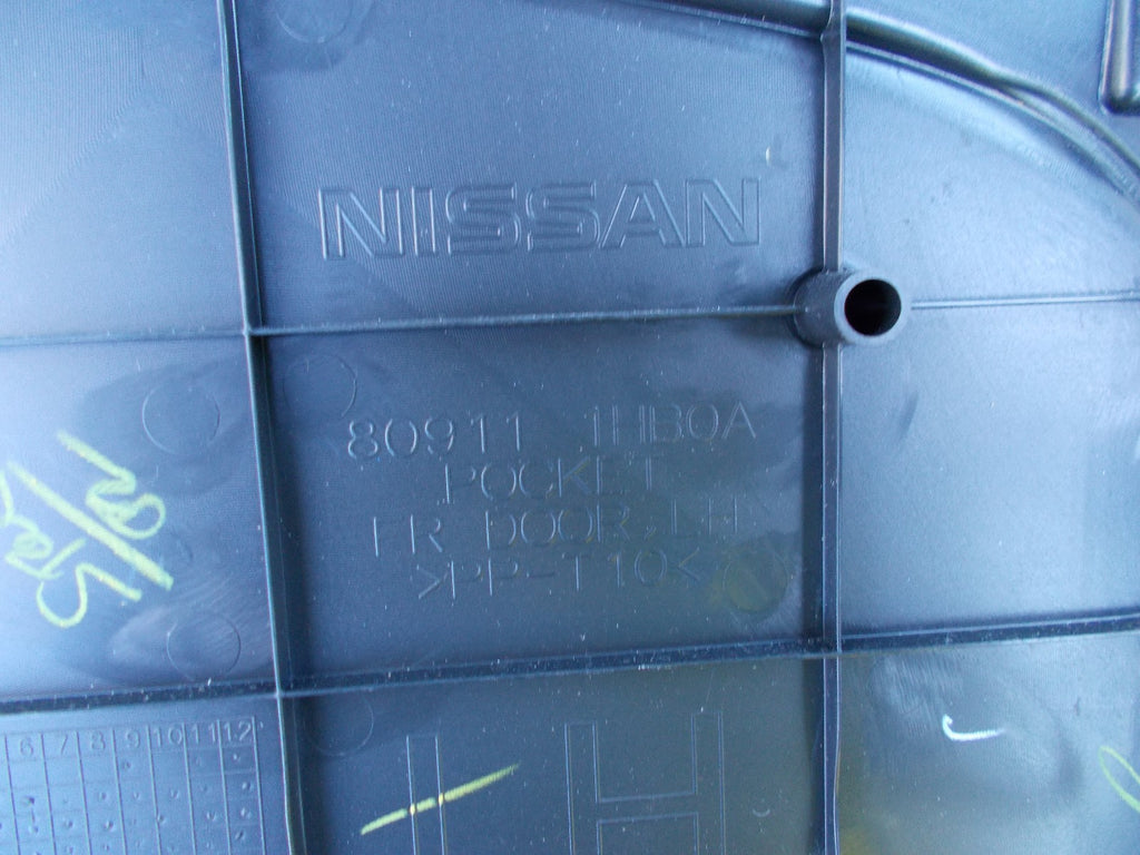 2013 NISSAN MICRA ACENTA PASSENGER SIDE FRONT DOOR CARD