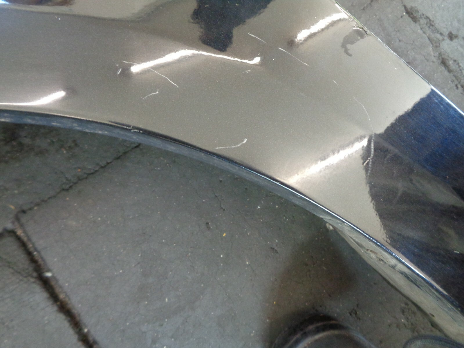 VW VOLKSWAGEN GOLF MK7 2015 PASSENGER SIDE FRONT WING PANEL BLACK SCRATCHED
