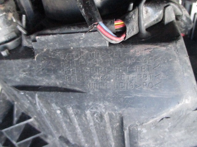 2009 MAZDA OSF DRIVER SIDE FRONT HEADLIGHT HEADLAMP D65151040