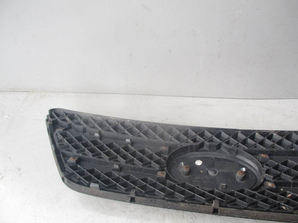 KIA CEED 2008 FRONT CENTRE BUMPER GRILL 863501H000