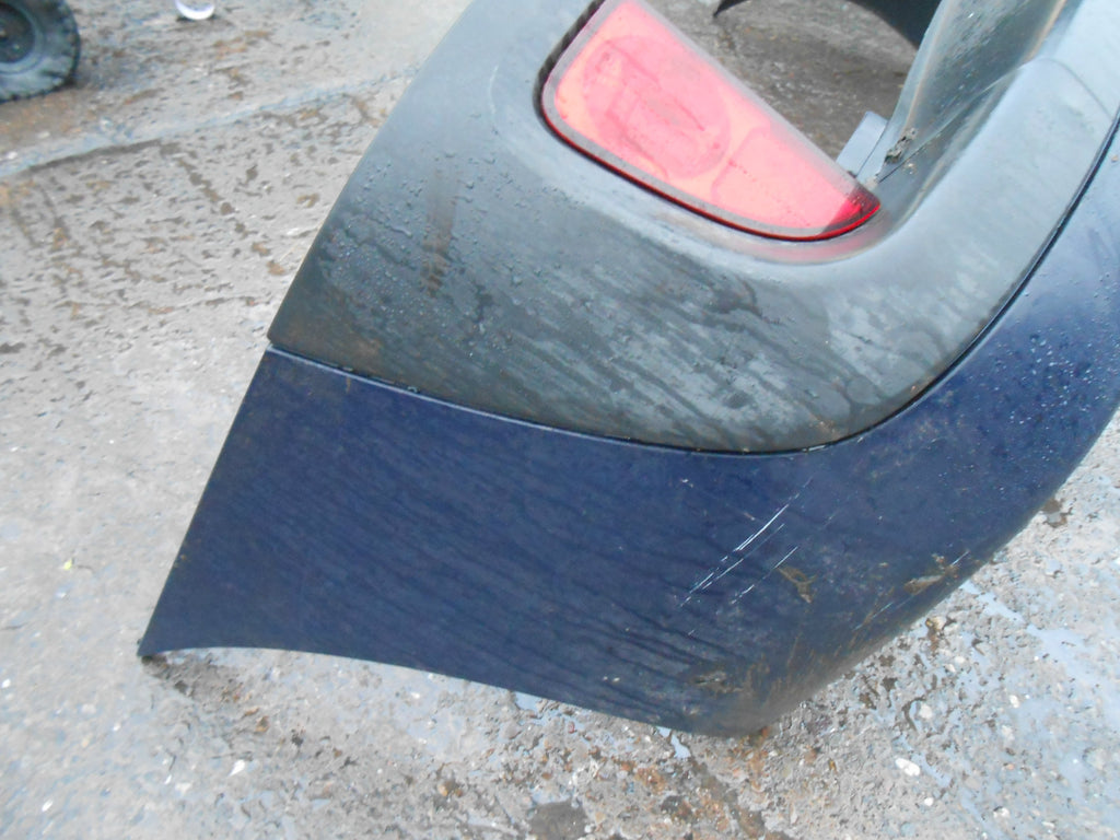 RENAULT ESPACE MK4 PHASE 1 2005 COMPLETE REAR PLASTIC BUMPER & LIGHTS DARK BLUE