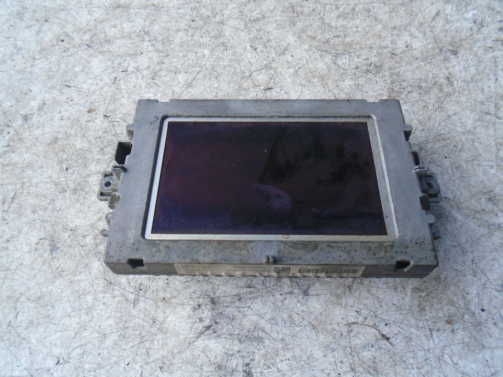 MERCEDES C CLASS 2012 W204 SPEEDOMETER & SCREEN DISPLAY A2046890339