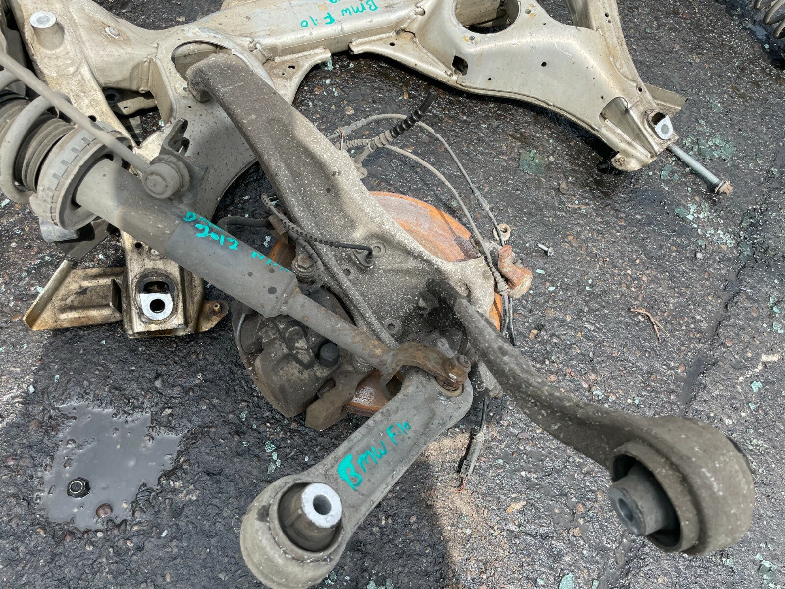2012 BMW 5 SERIES F10 2.0 DIESEL 520D NSF PASSENGER FRONT HUB LEG SHOCK SPRING