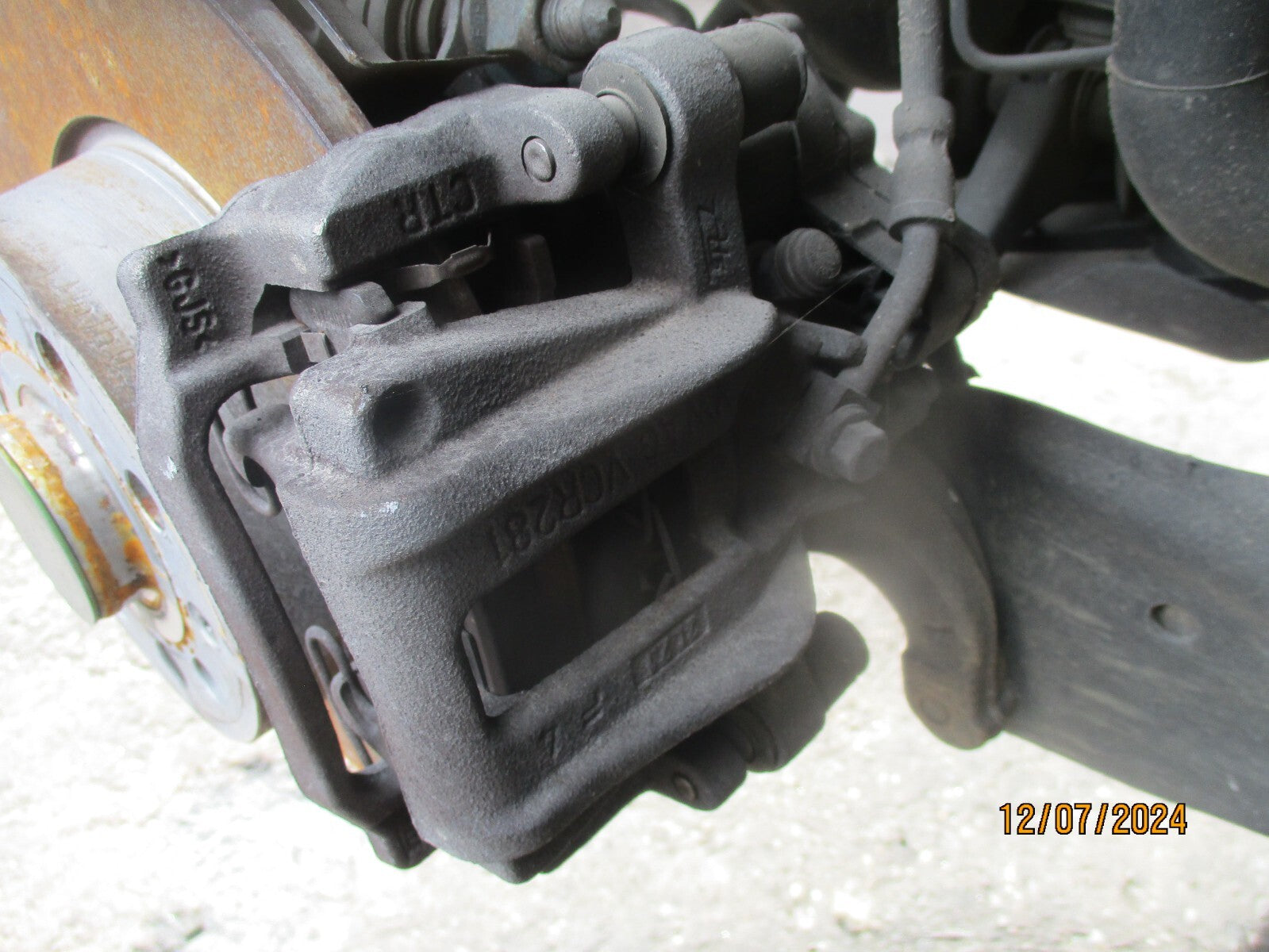 VW VOLKSWAGEN GOLF MK8 2023 OSR DRIVER SIDE REAR BRAKE CALIPER 5R3615406A
