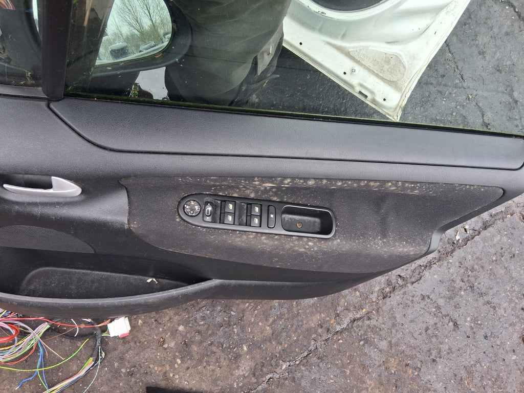2012 PEUGEOT 207 OSF DRIVER SIDE FRONT RIGHT COMPLETE DOOR WITH WING MIRROR