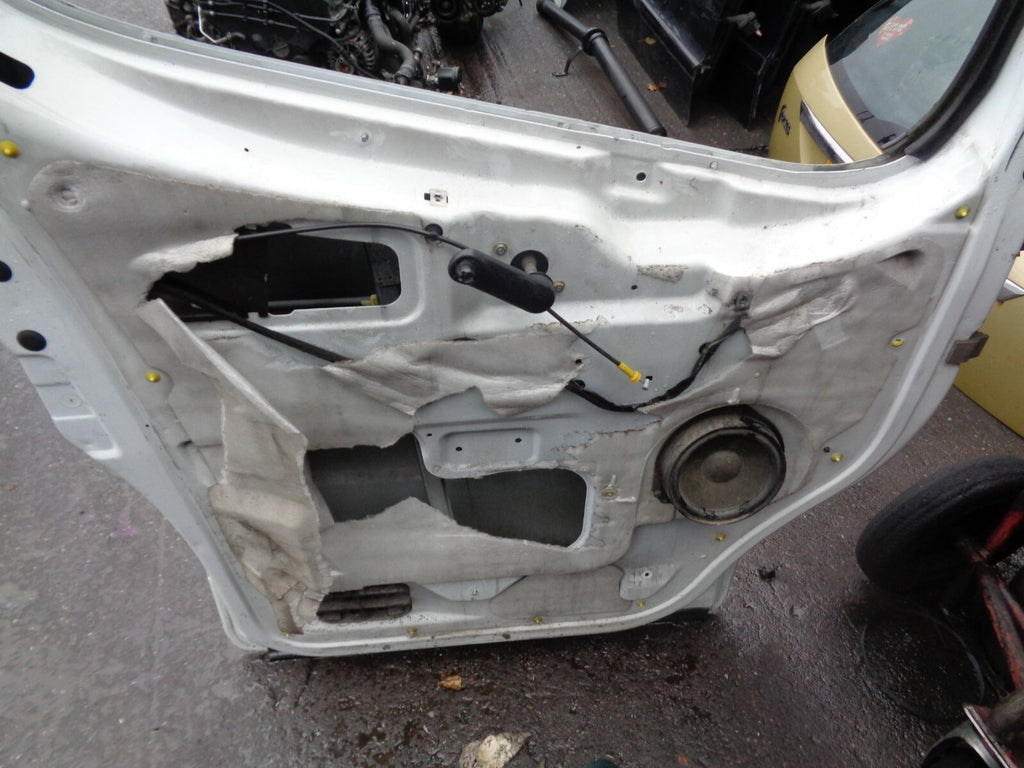 VAUXHALL VIVARO VAN 2007 NSF PASSENGER SIDE FRONT BARE DOOR SHELL IN WHITE
