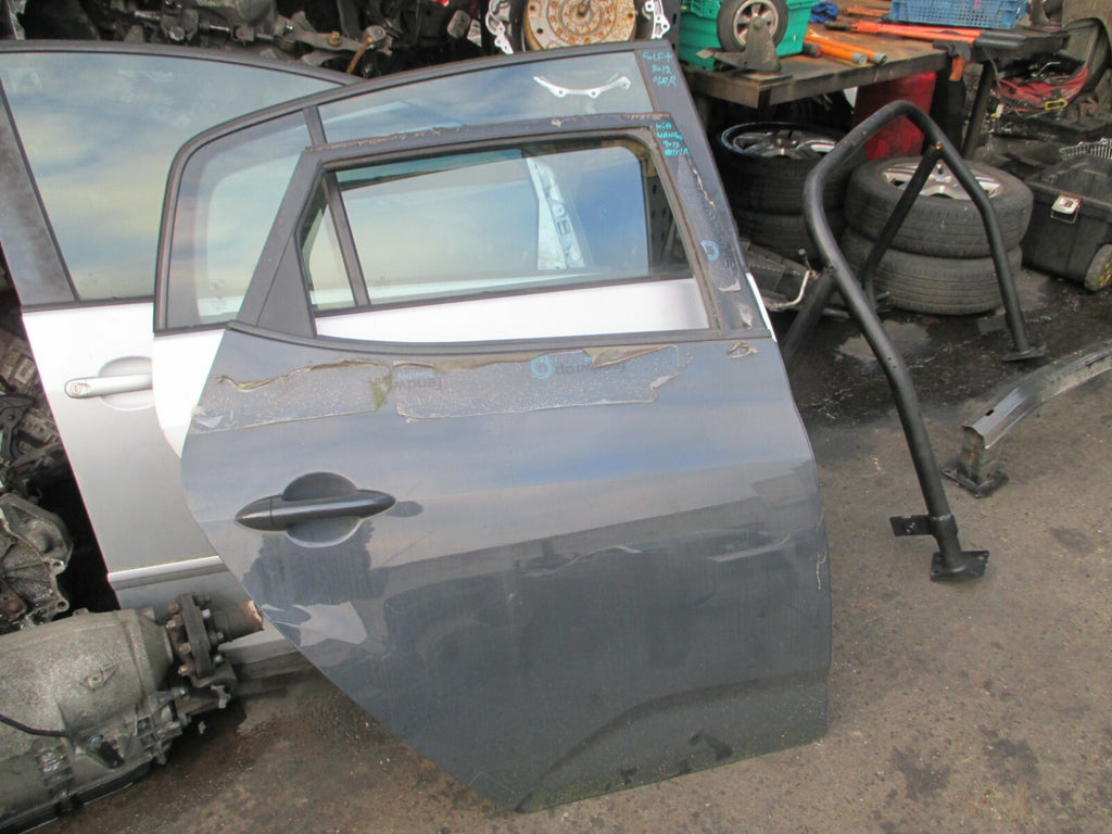 KIA VENGA 2018 OSR DRIVER SIDE REAR DOOR COMPLETE GREY