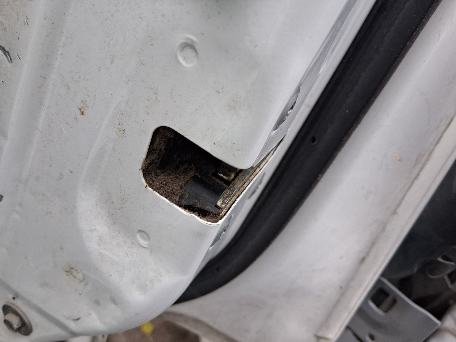 2018 NISSAN NV200 OSF DRIVER SIDE FRONT RIGHT DOOR LOCK MECHANISM