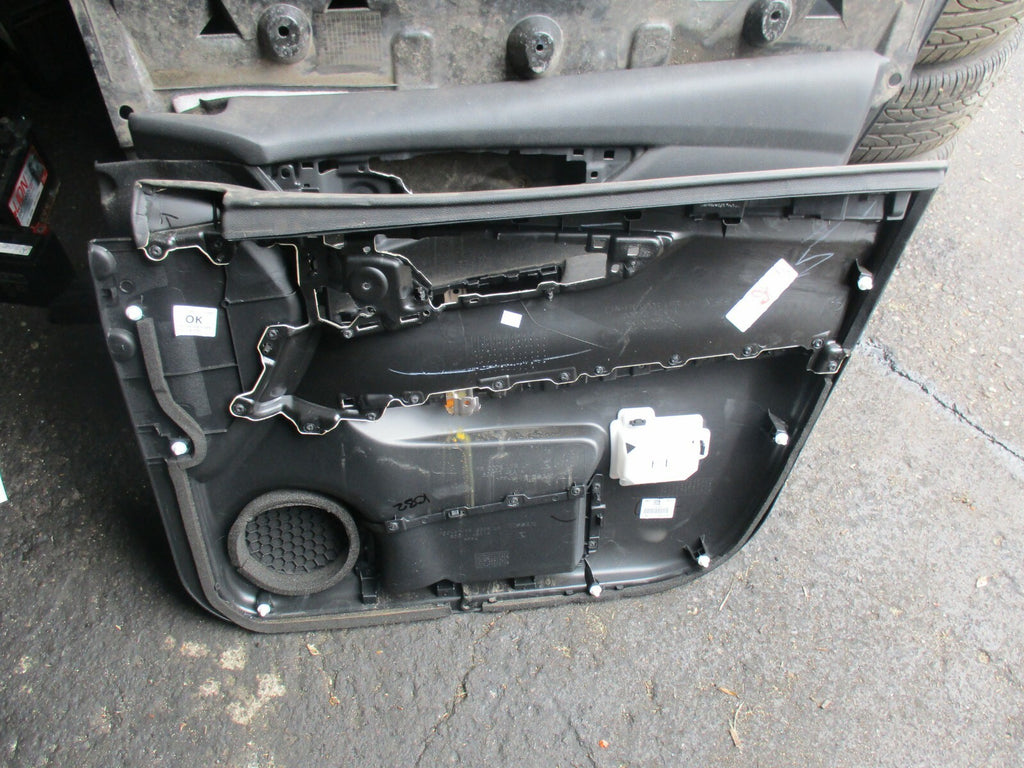 NISSAN QASHQAI J11 (MK2) NSF PASSENGER SIDE FRONT DOOR CARD 809114EA1A