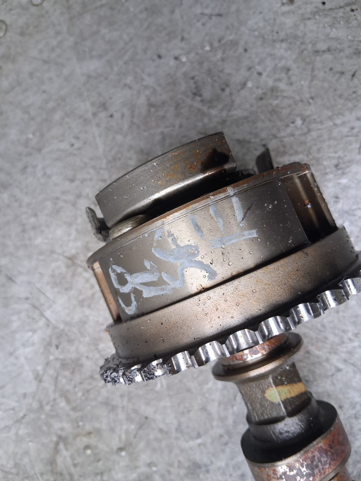2018 VAUXHALL CORSA E PAIR OF CAMSHAFTS INLET 55562231