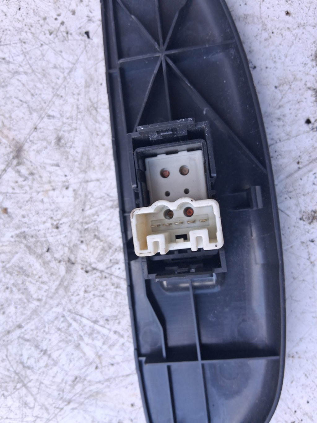 2004 TOYOTA YARIS MK1 NSF PASSENGER SIDE FRONT LEFT WINDOW CONTROL SWITCH