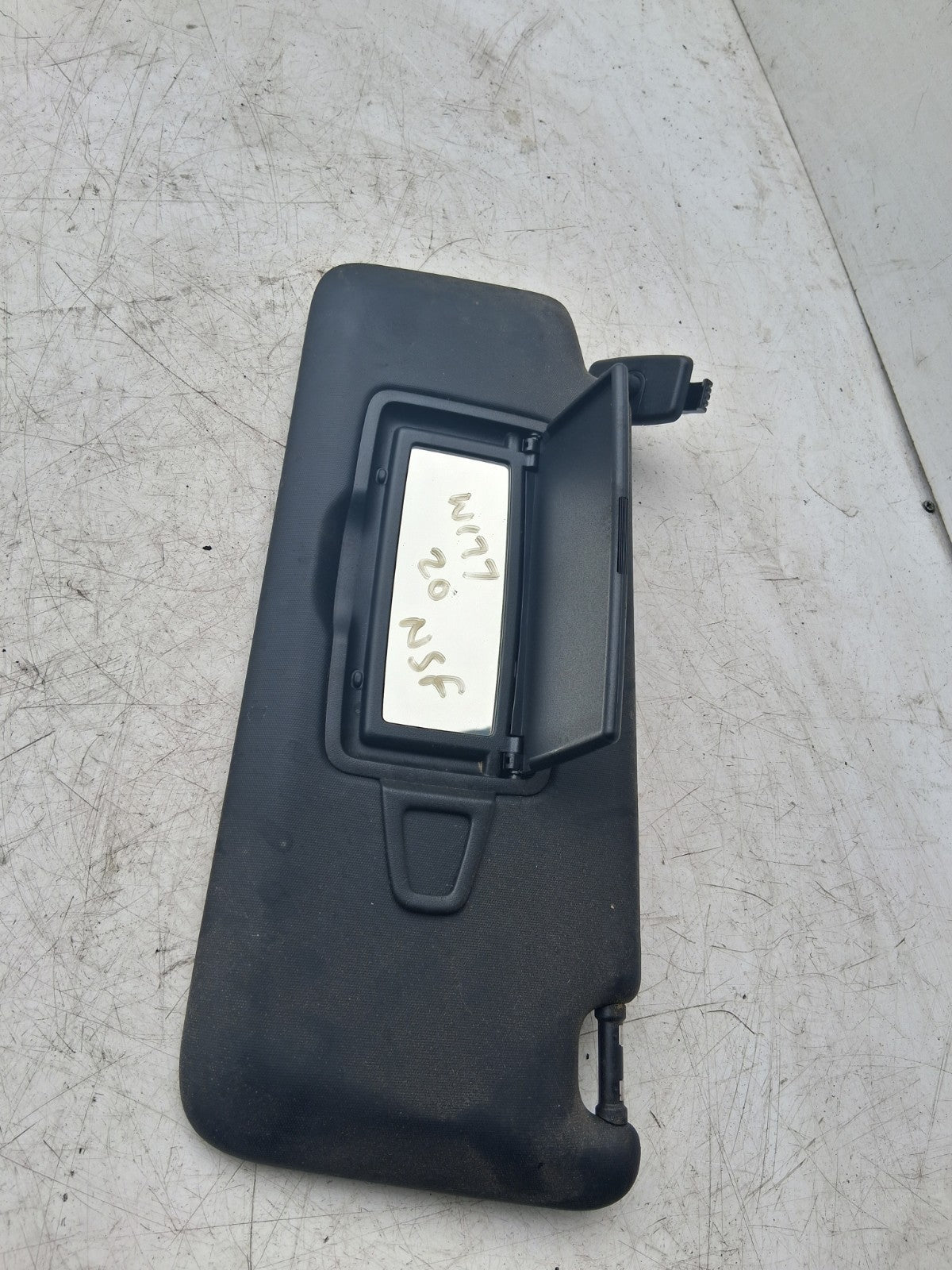 2020 MERCEDES A CLASS W177 NS NEAR LEFT PASSENGER SIDE SUN VISOR A17781061009H43