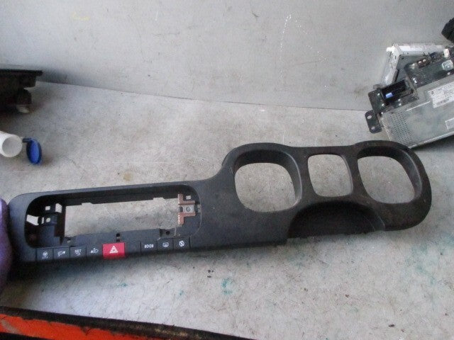 2019 FIAT PANDA MK3 1.2 PETROL WARNING SWITCH & DASH TRIM 07355969330
