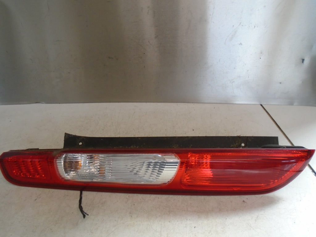 FORD FOCUS 2006 MK2 NSR PASSENGER SIDE REAR TAIL LIGHT 4M5113405A