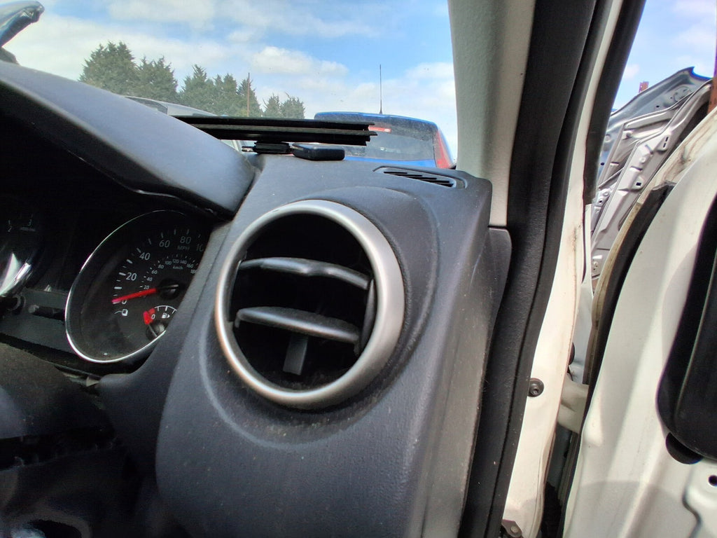 2013 NISSAN QASHQAI J10 OSF DRIVER SIDE FRONT RIGHT DASHBOARD AIRVENT
