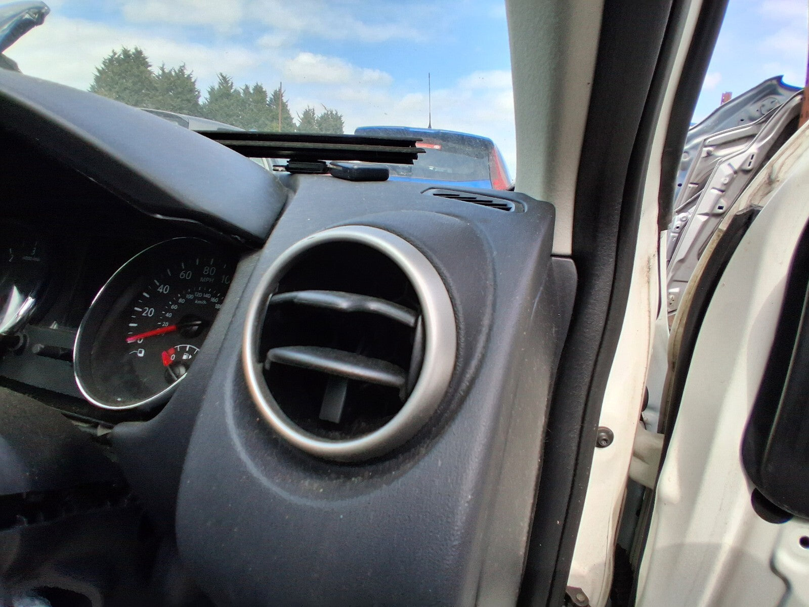 2013 NISSAN QASHQAI J10 OSF DRIVER SIDE FRONT RIGHT DASHBOARD AIRVENT