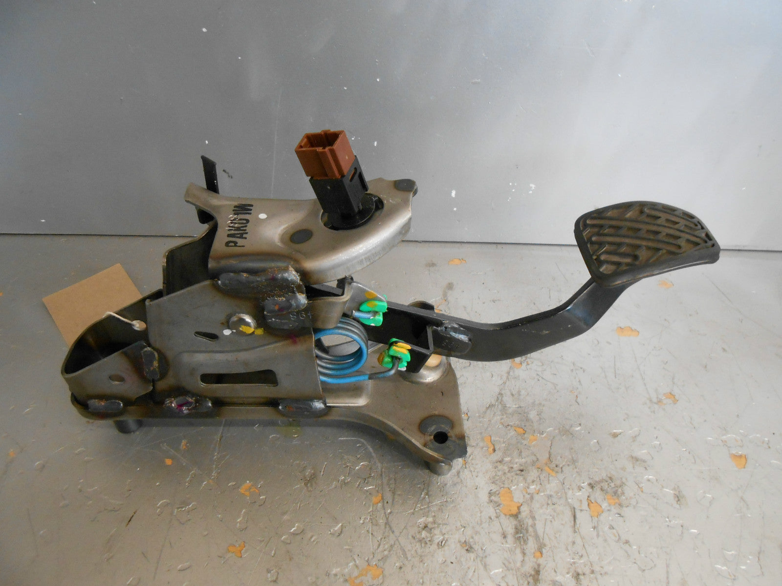 NISSAN JUKE 2012 1.6 16V FOOT BRAKE PEDAL ASSEMBLY WITH SWITCH