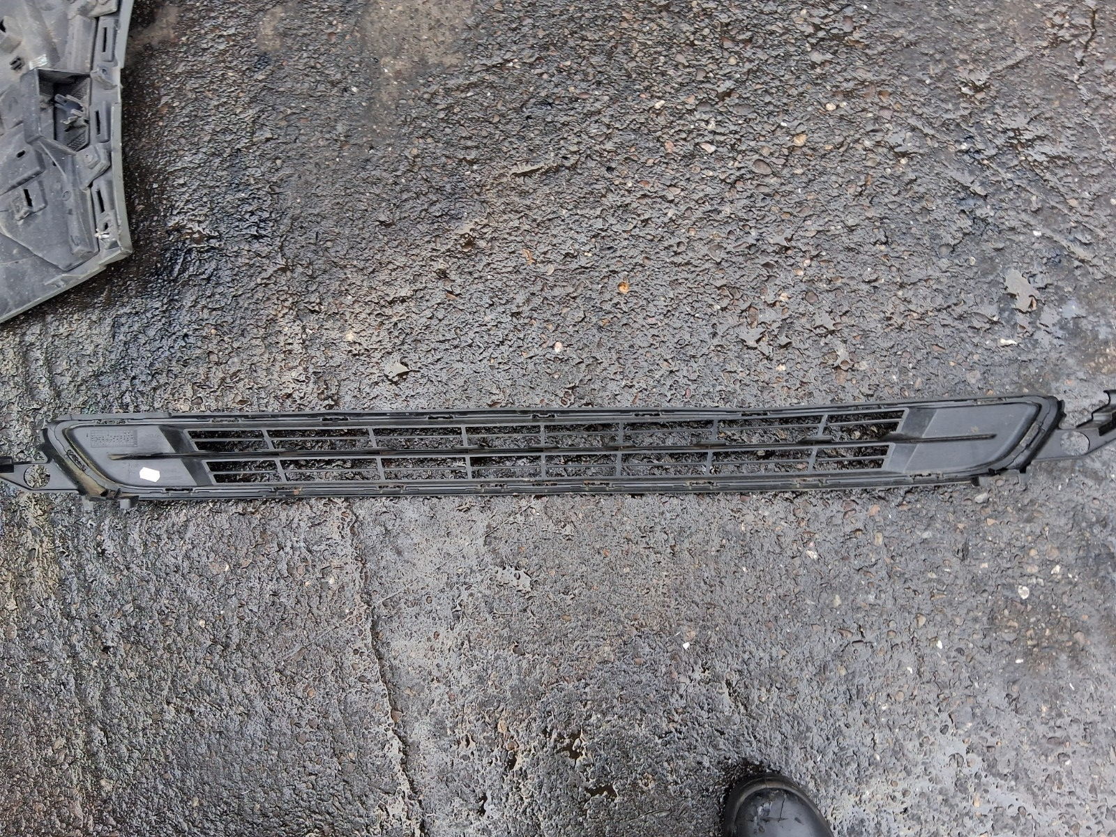2024 VAUXHALL MOKKA B MK2 FRONT BUMPER LOWER GRILLE BLACK GRILL 9835266280