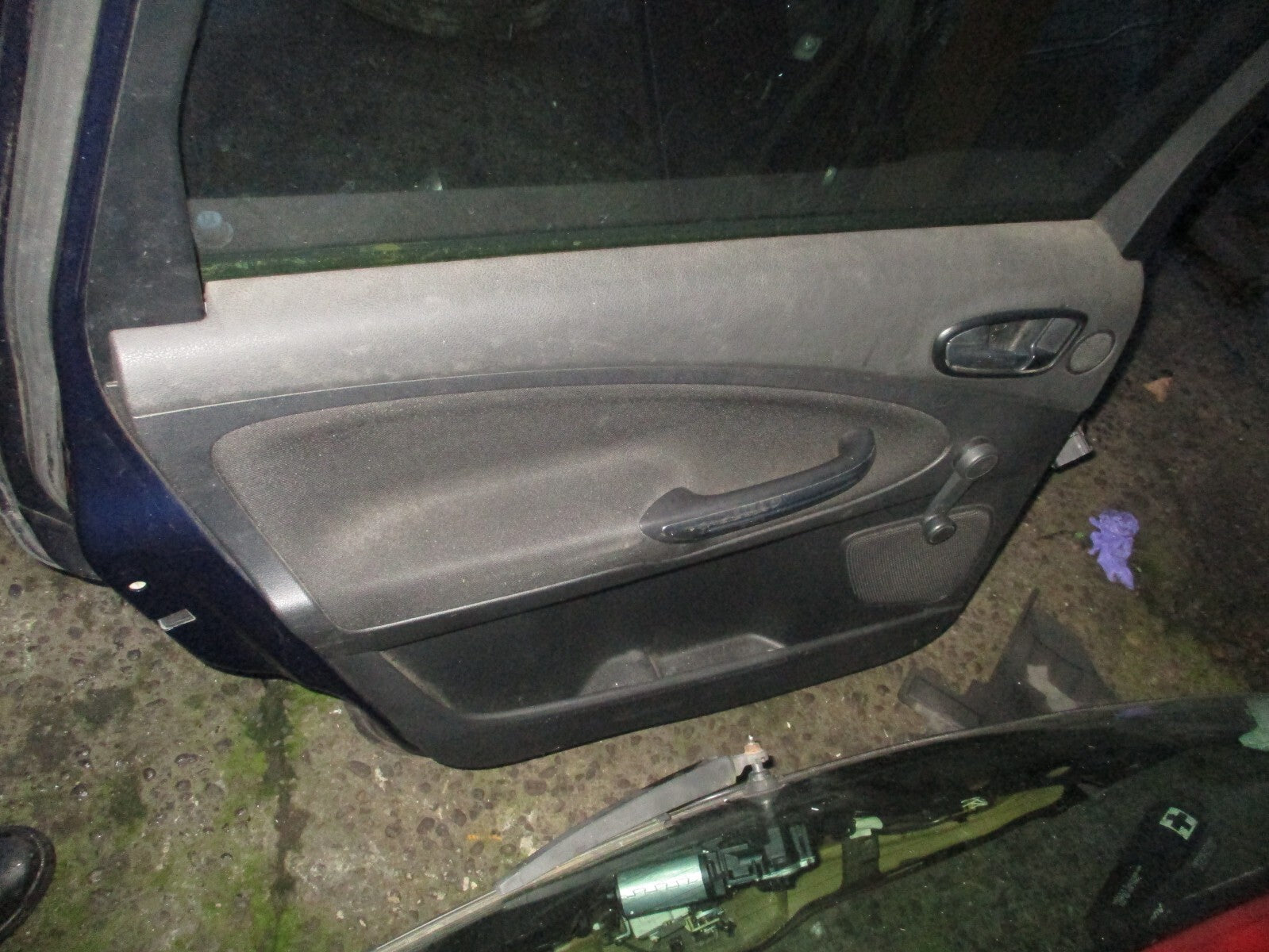 FORD S MAX MK1 2008 NSR PASSENGER SIDE REAR COMPLETE DOOR BLUE