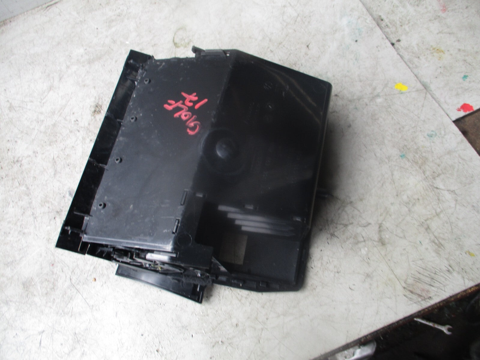 2017 VOLKSWAGEN GOLF FRONT CONSOLE ASHTRAY 5G2863391