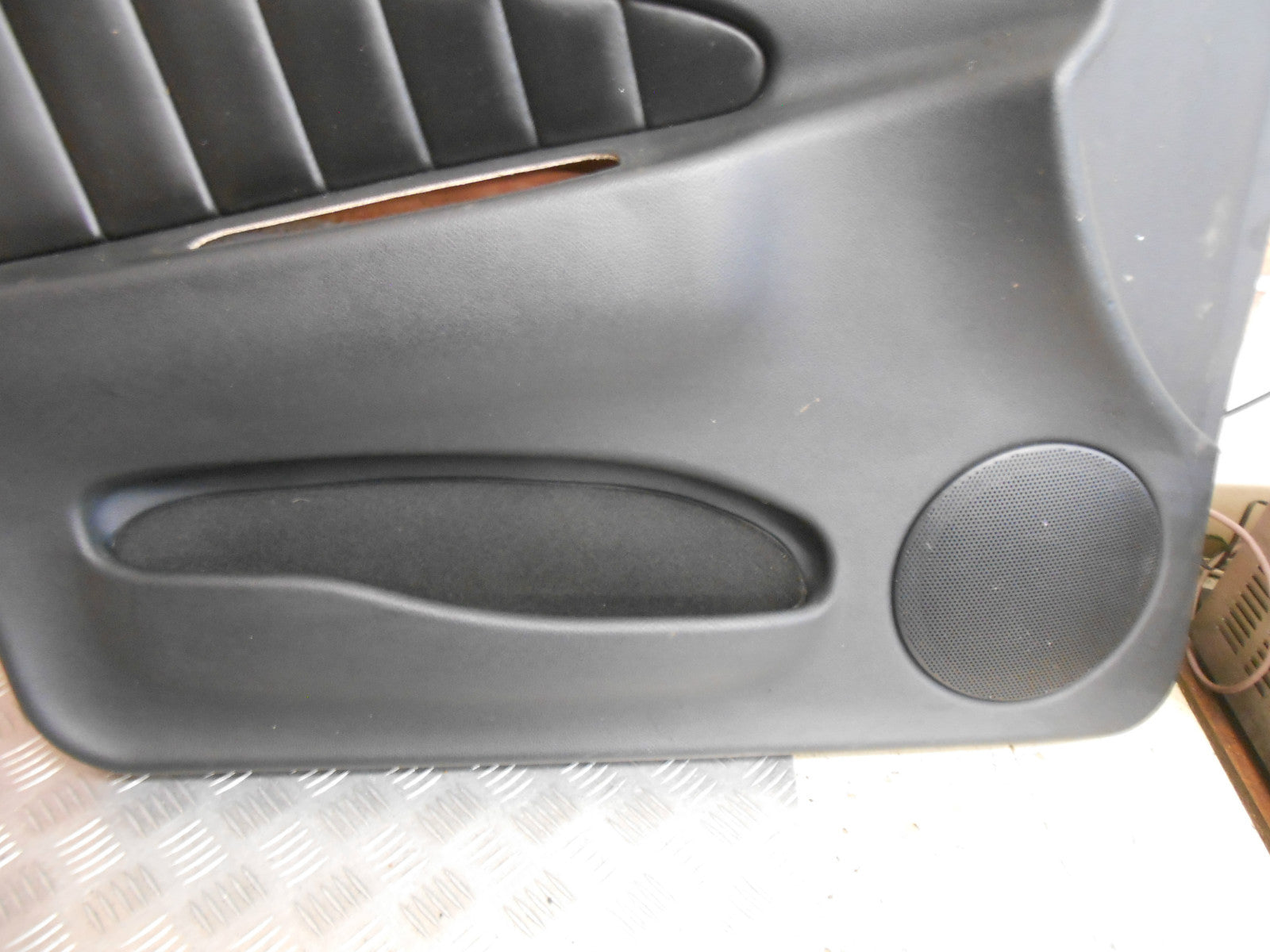 ALFA ROMEO 156 2004 NSF PASSENGER SIDE FRONT INTERIOR DOOR CARD LEATHER PANEL