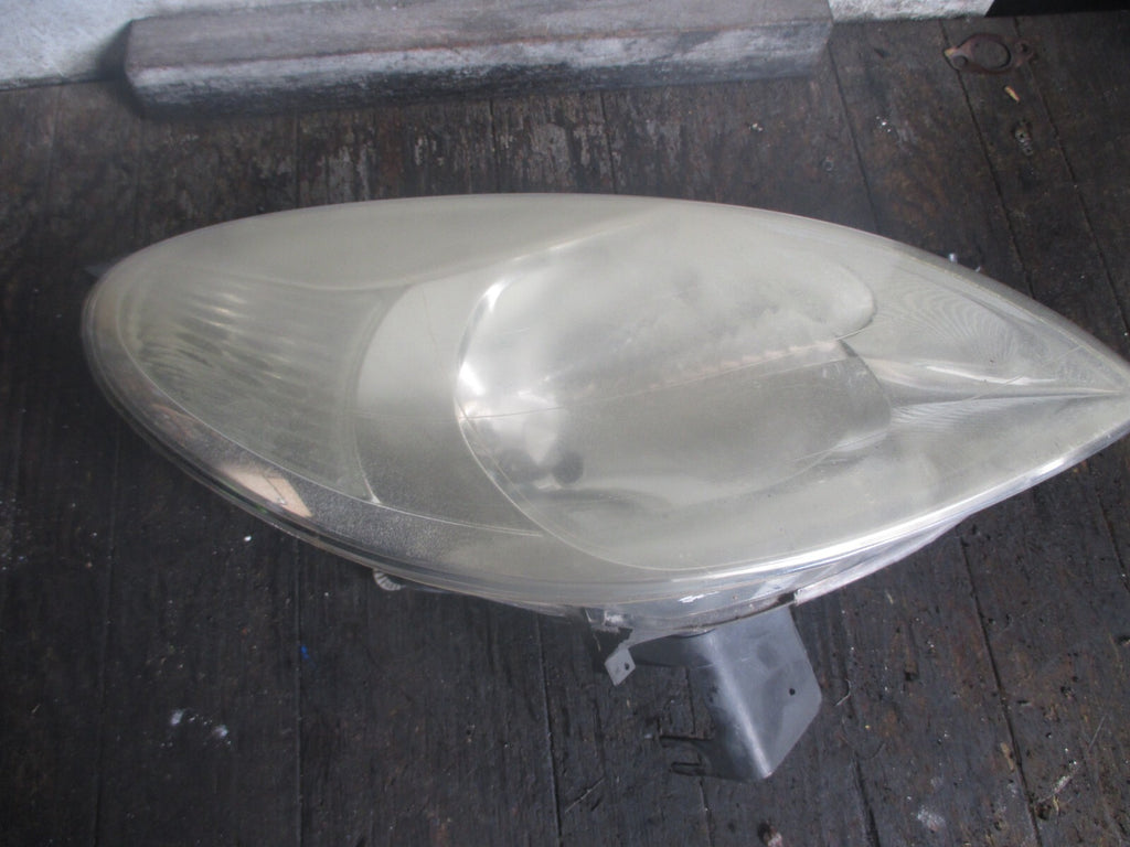 CITROEN PICASSO 2006 OFF SIDE FRONT HEADLIGHT 9649981780