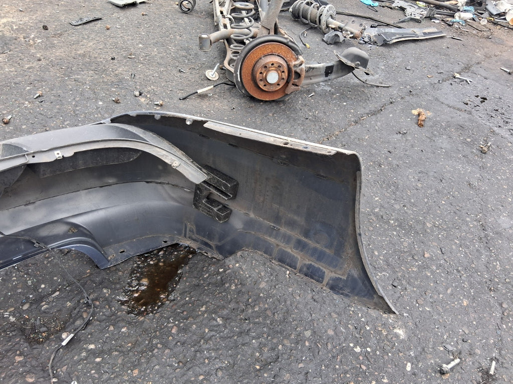 2014 VW VOLKSWAGEN PASSAT B7 SALOON COMPLETE REAR BUMPER BLUE