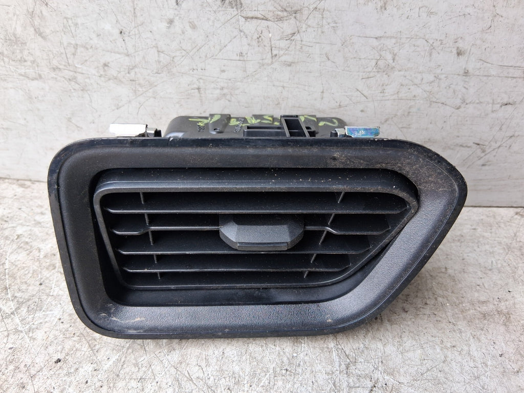 2023 RENAULT MASTER MK3 OSF DRIVER SIDE FRONT DASHBOARD AIR VENT 687518035R