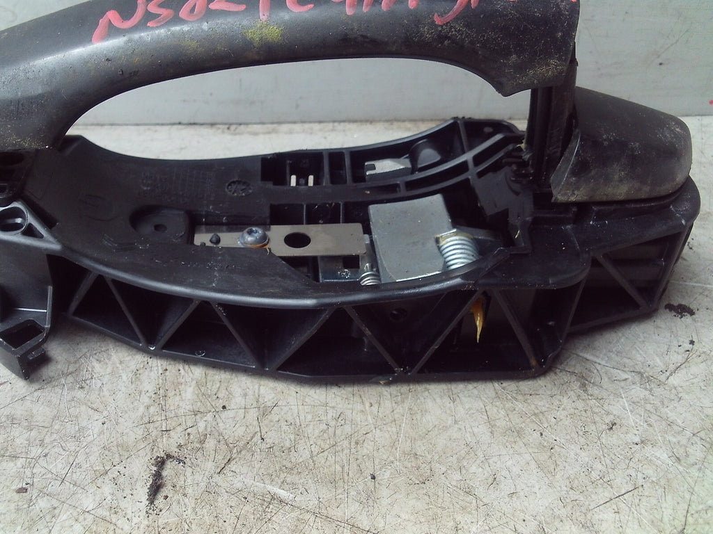 2021 CITROEN C4 MK3 NSR PASSENGER SIDE REAR LEFT EXTERIOR DOOR HANDLE 9802977380