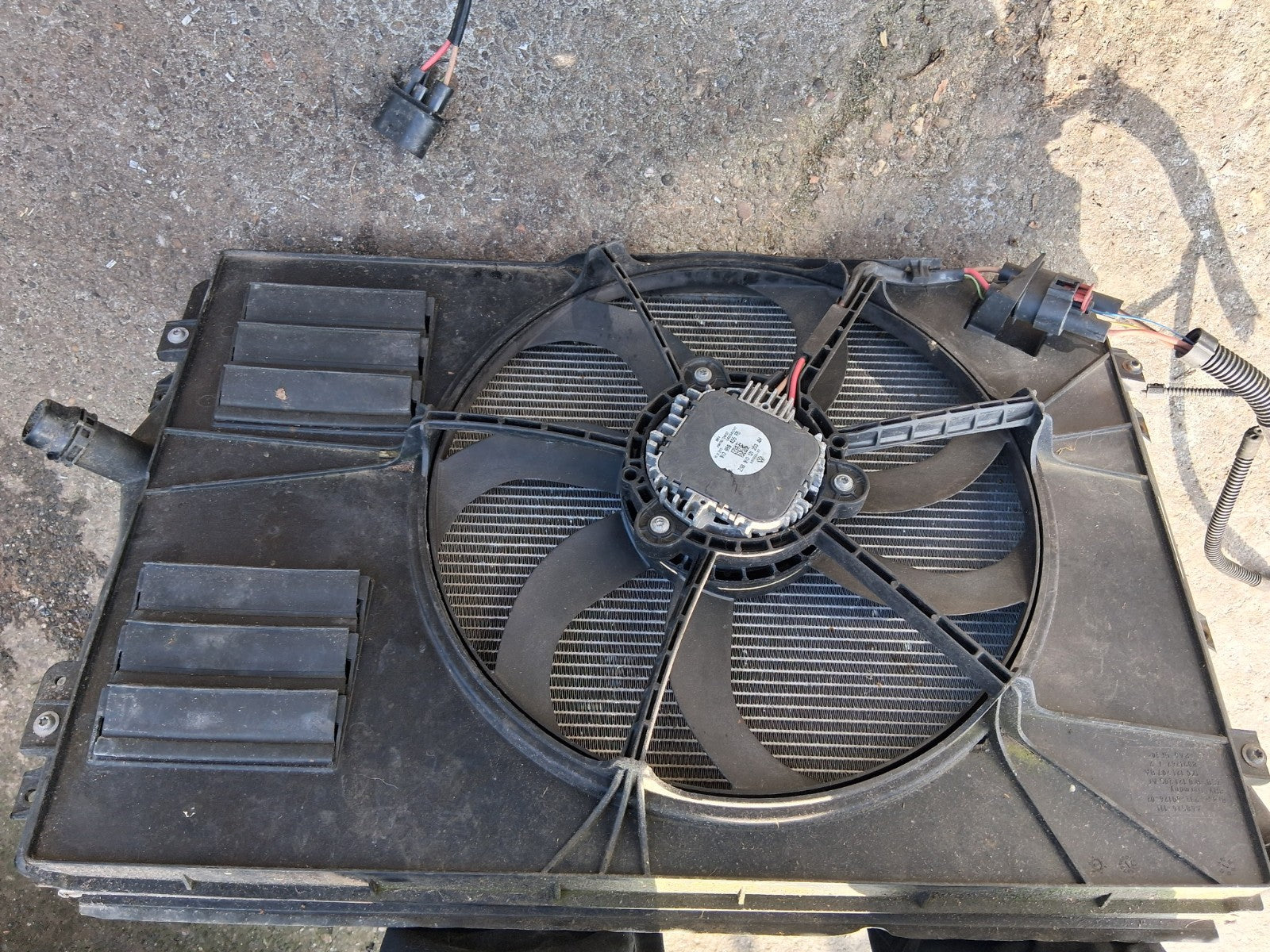 2012 VW VOLKSWAGEN GOLF MK6 1.6 DIESEL RADIATOR RAD PACK 1K0121251DD