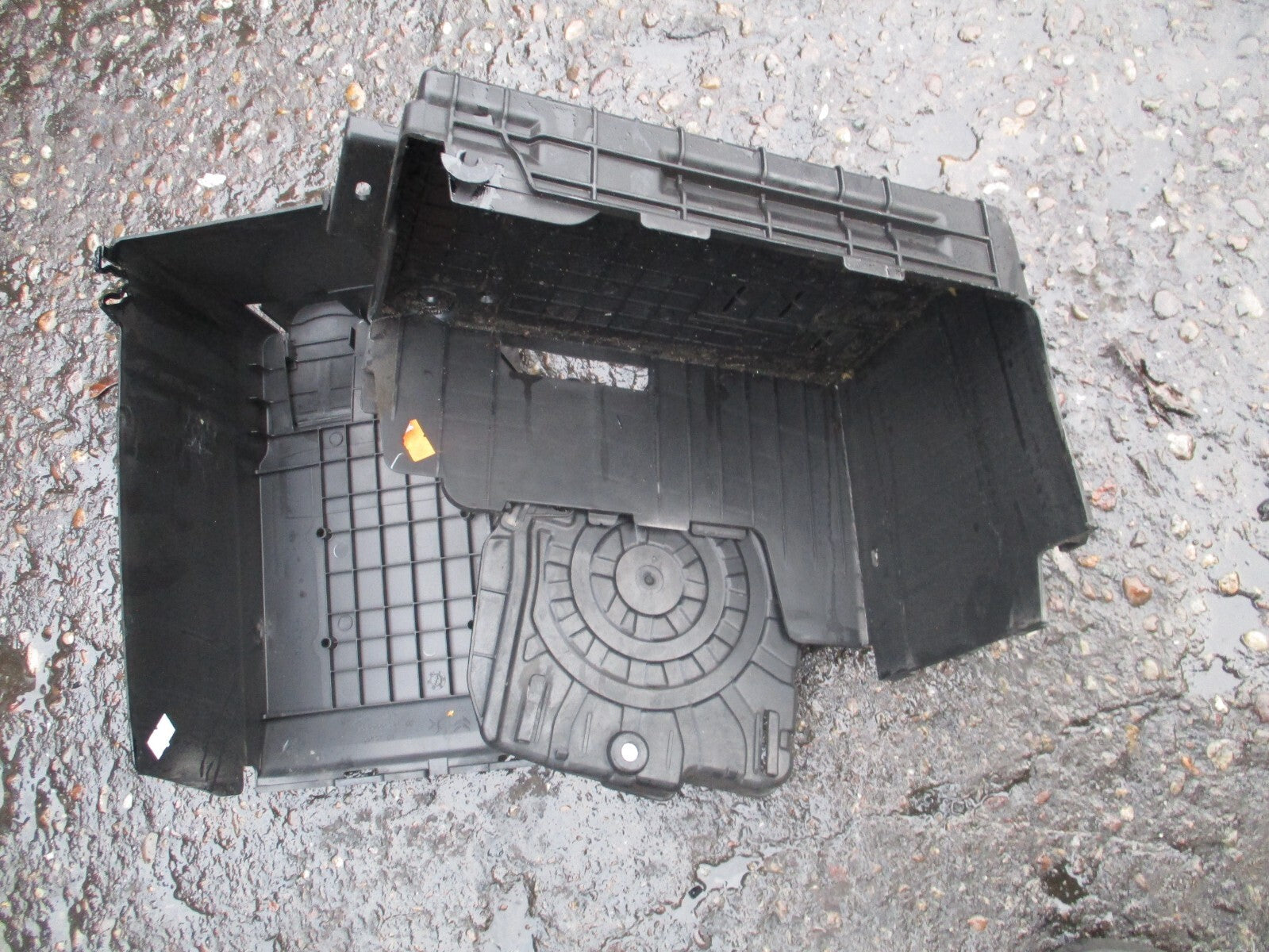 2016 CITROEN CACTUS CONTROL ECU & BATTERY TRAY 9688828380 03 (ref s)