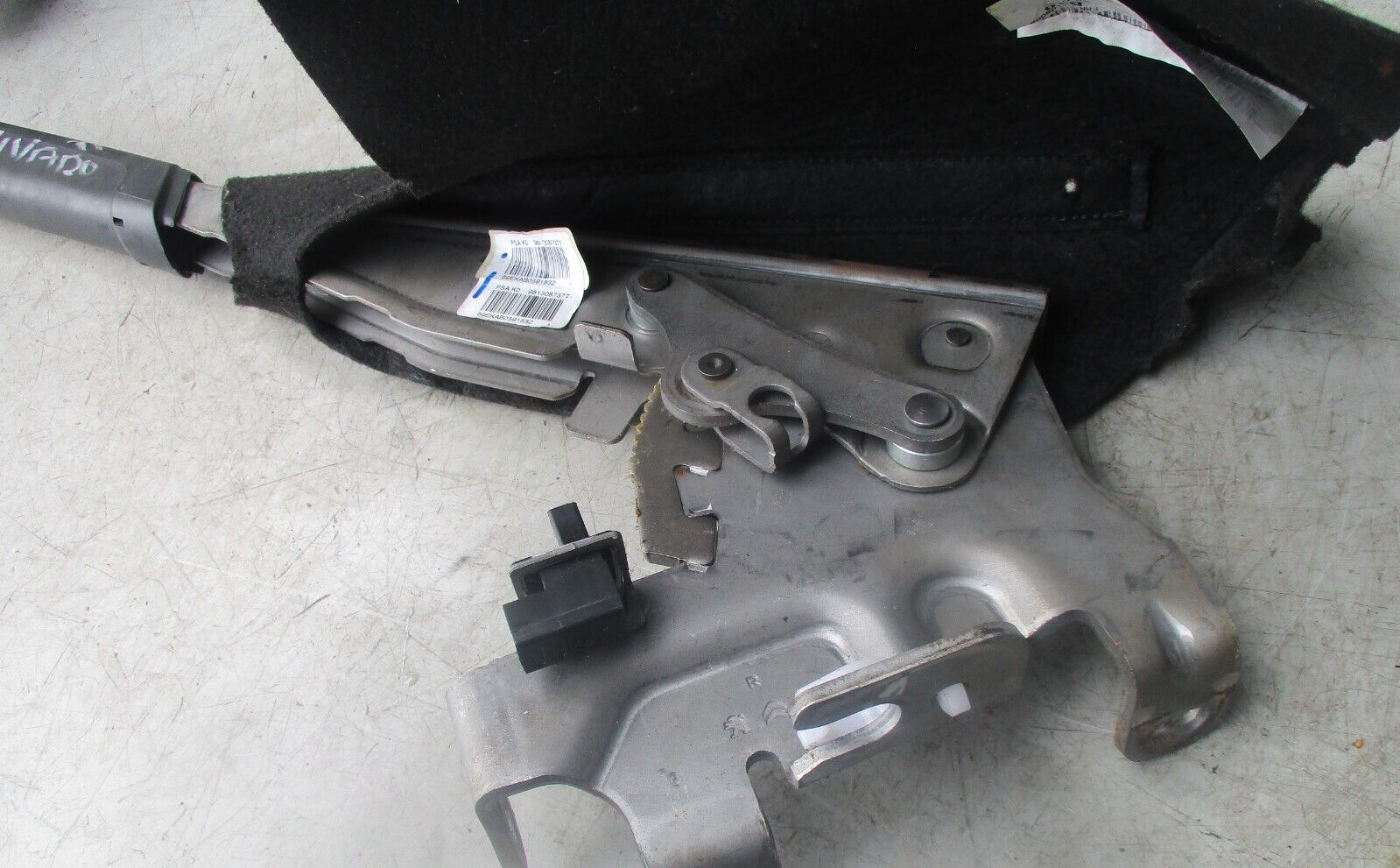 2021 VAUXHALL VIVARO HANDBRAKE LEVER 9813087377