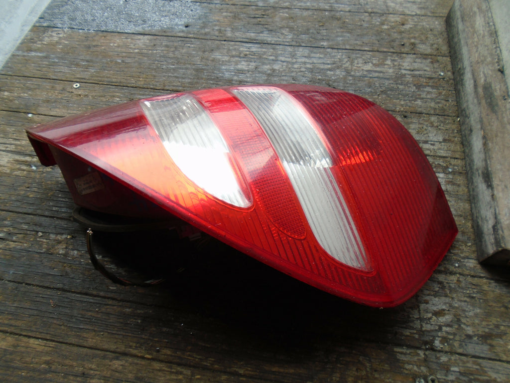 MERCEDES BENZ A CLASS W169 2003 OSR DRIVER SIDE REAR TAIL LIGHT A1698200464R