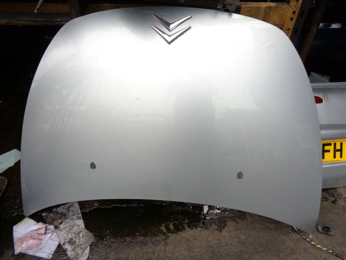CITROEN C3 PLURIEL 2005 MK1 FRONT BONNET & EMBLEM BADGE SILVER