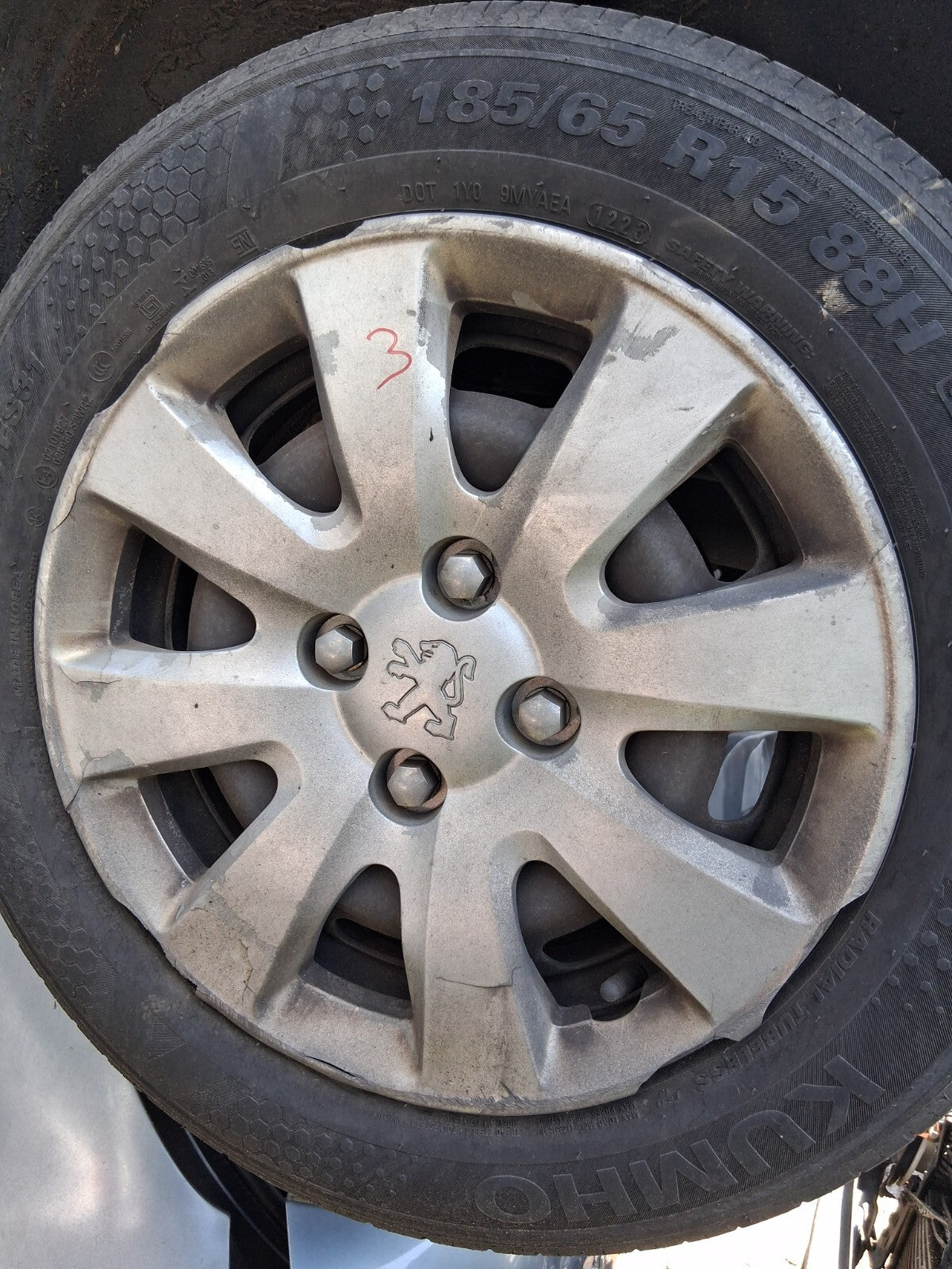 2009 PEUGEOT 207 15 INCH STEEL WHEEL WITH WHEEL CUP COVER TYRE 185/65R15