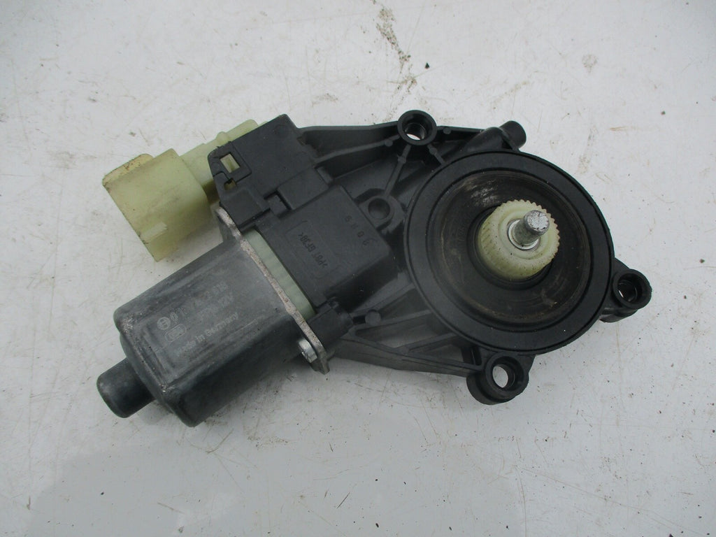 FORD FIESTA MK7 2011 NSF PASSENGER FRONT WINDOW REGULATOR MOTOR 8A6114A389B