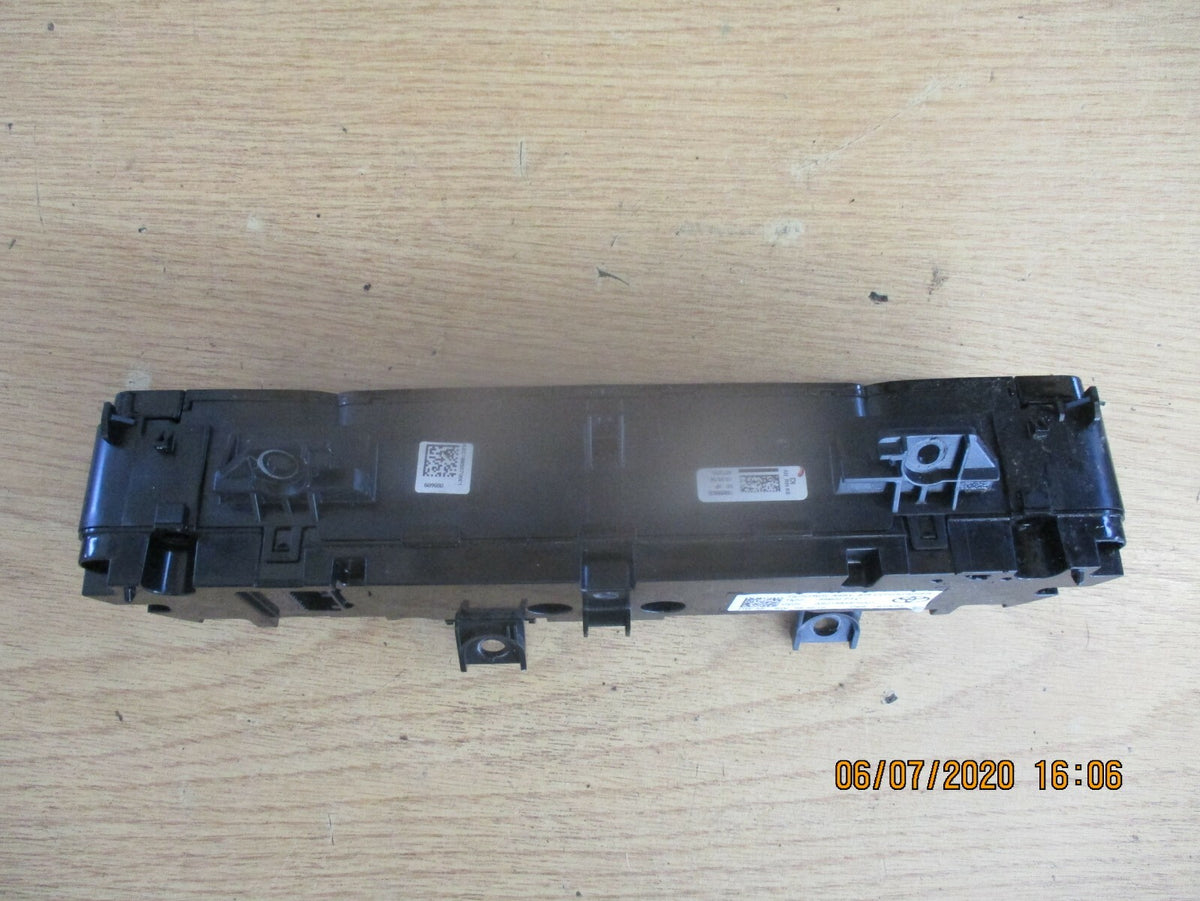 TOYOTA C-HR 2019 HEATING SWITCHES ON ICON AC HEATER PANEL 55900F4111
