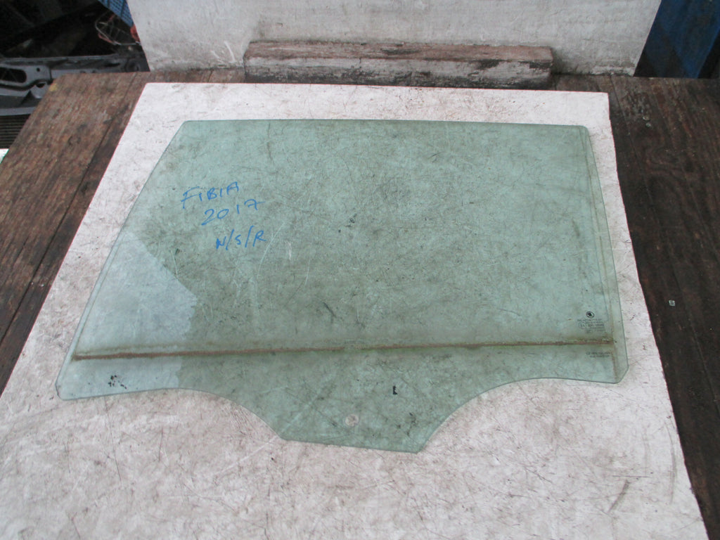 SKODA FABIA MK3 NSR PASSENGER SIDE REAR DOOR WINDOW GLASS