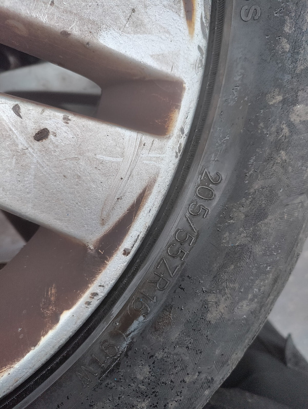 VAUXHALL ASTRA H 2008 16 INCH ALLOY WHEEL WITH TYRE 205/55R16