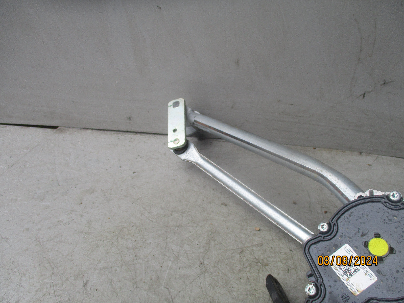 2020 MERCEDES BENZ SPRINTER W907 FRONT WIPER MOTOR W000087789