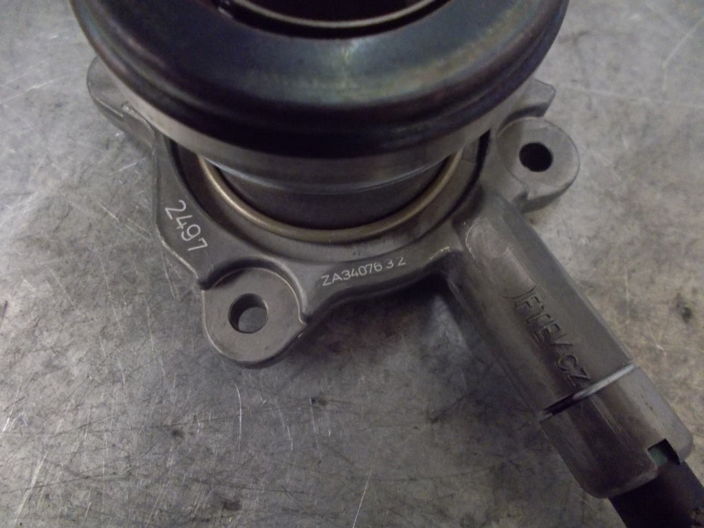 FORD TRANSIT CLUTCH SLAVE CYLINDER ZA3407632