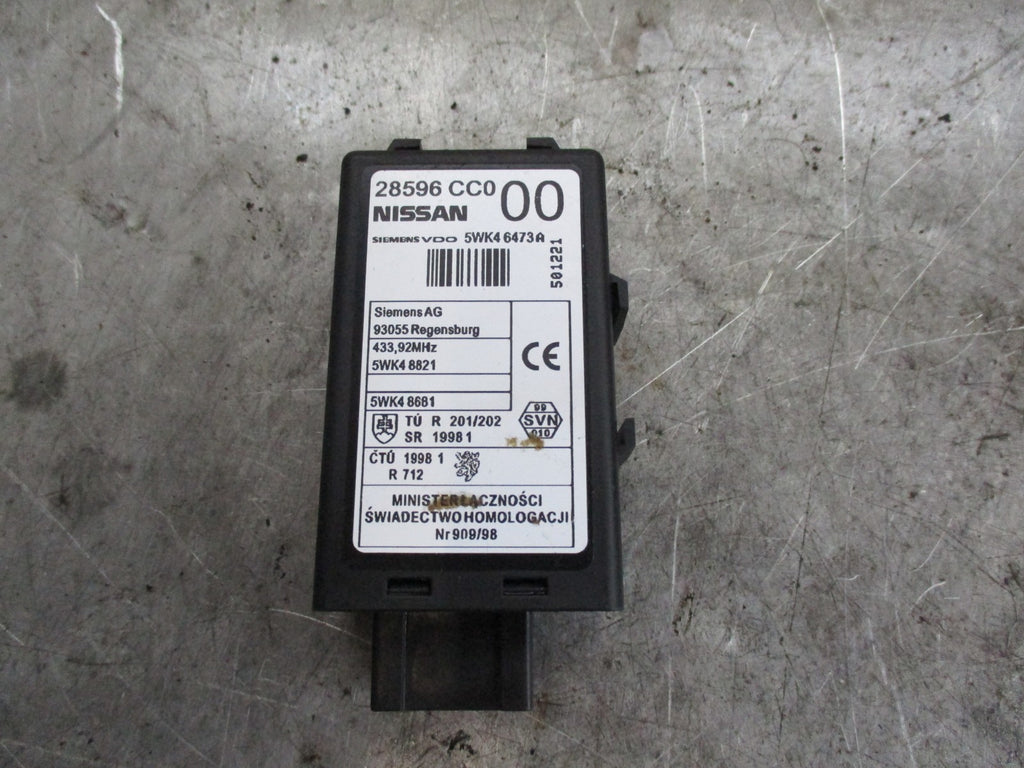 NISSAN X TRAIL T30 MK1 KEYLESS CONTROL MODULE KEY LESS 28596 CC0