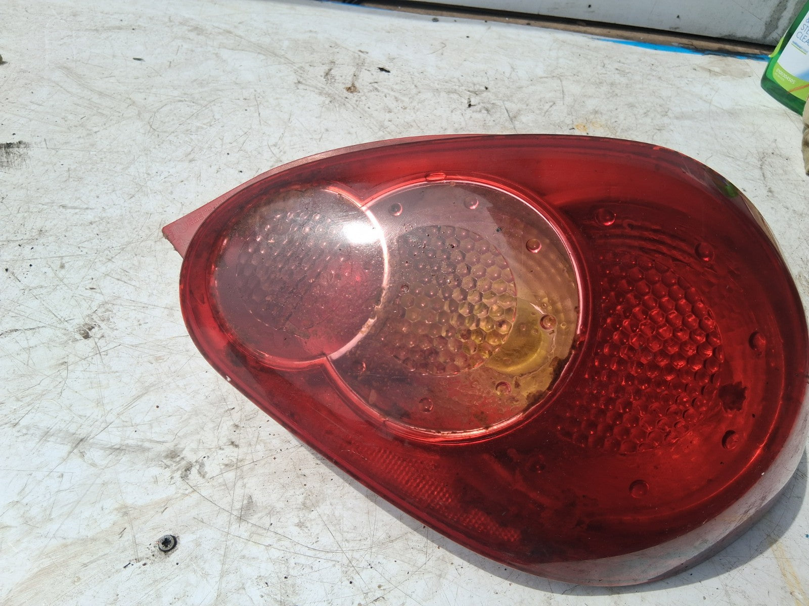 2008 TOYOTA AYGO MK1  OSR DRIVER SIDE REAR TAIL LIGHT LAMP 815500H010