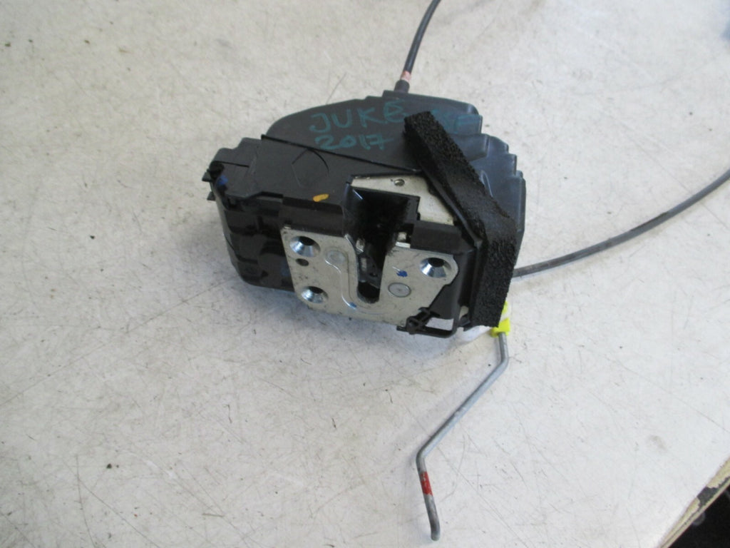 NISSAN JUKE 2017 F15 OSF FRONT DRIVER SIDE DOOR LOCK MECHANISM & INTERIOR HANDLE