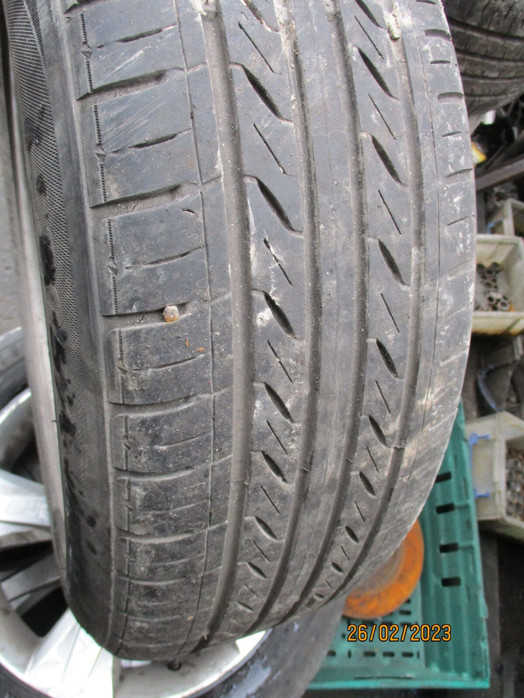 HYUNDAI I40 2012 16 INCH ALLOY WHEEL WITH TYRE 205/60R16 REF 2