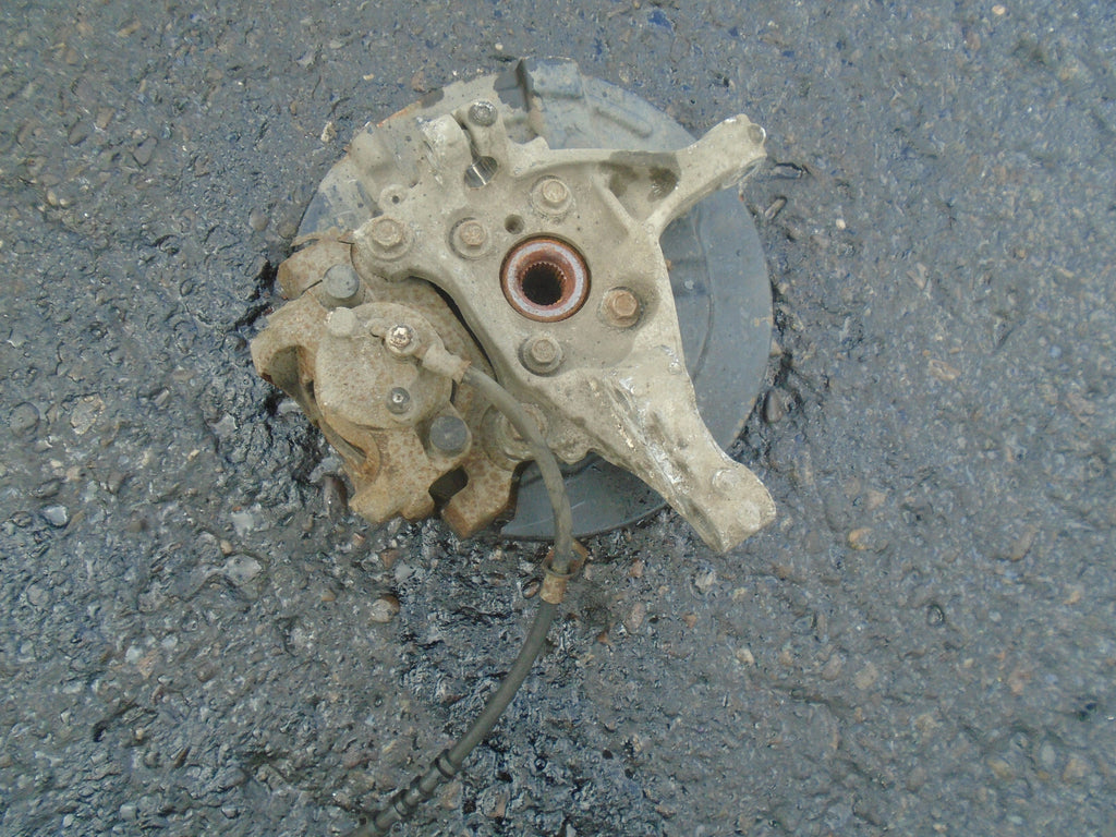 FORD MONDEO MK5 2016 2.0 DIESEL NSF PASSENGER SIDE FRONT WHEEL HUB CALIPER