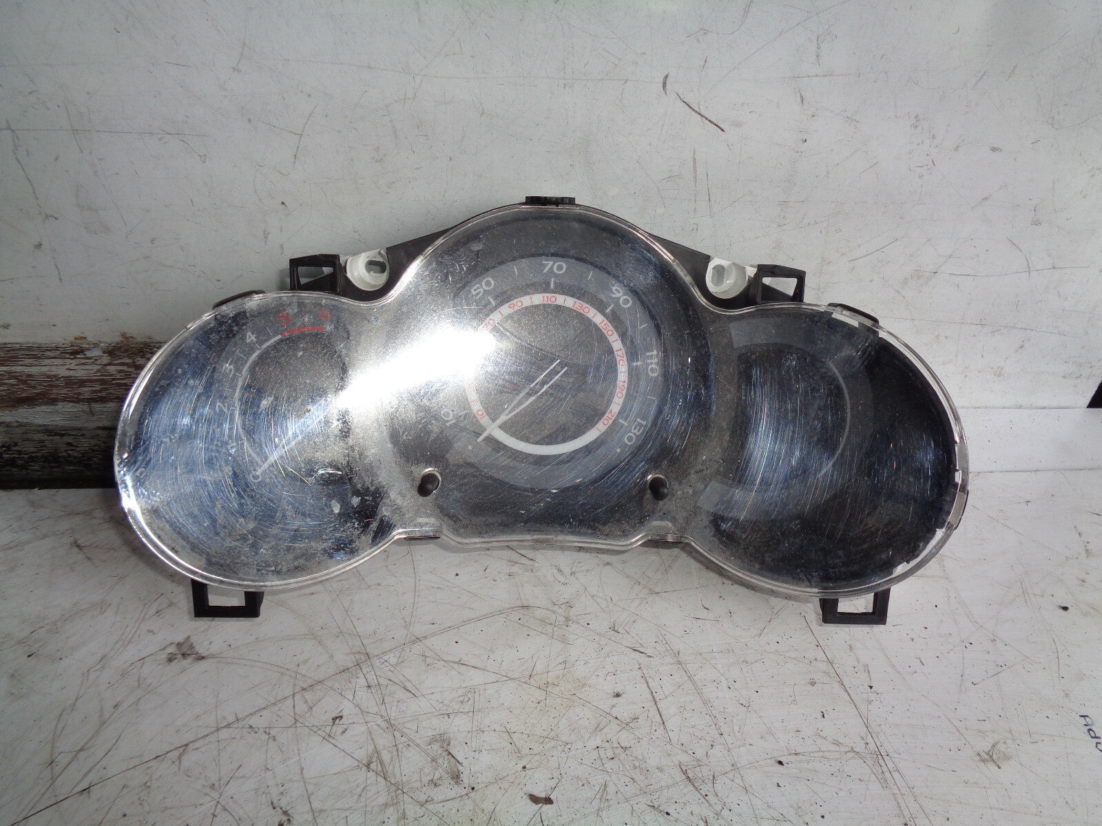 CITROEN C3 MK2 2010 1.6 DIESEL MANUAL SPEEDOMETER SPEEDO CLOCK 96665884XT